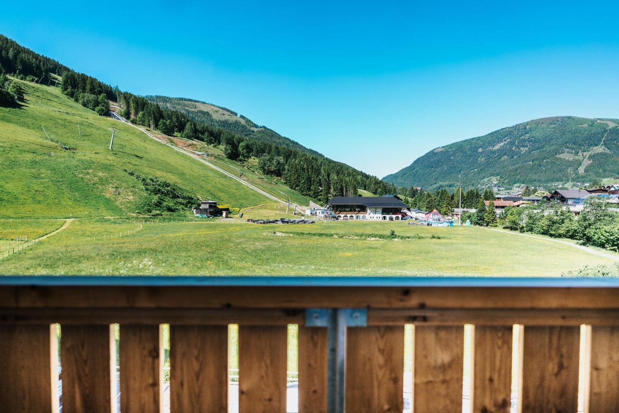 Cooee Alpin Hotel Bad Kleinkirchheim Exterior photo