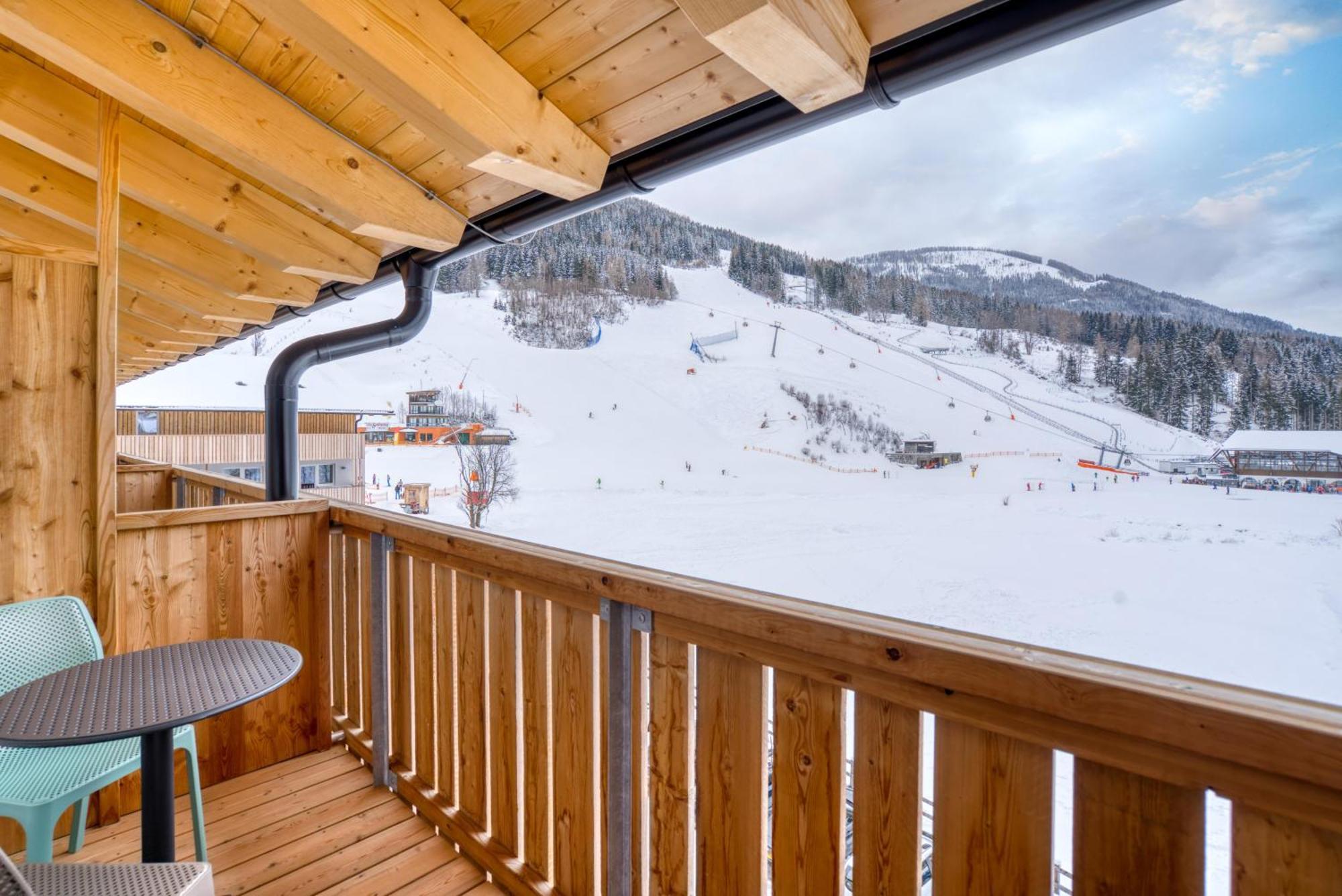 Cooee Alpin Hotel Bad Kleinkirchheim Exterior photo